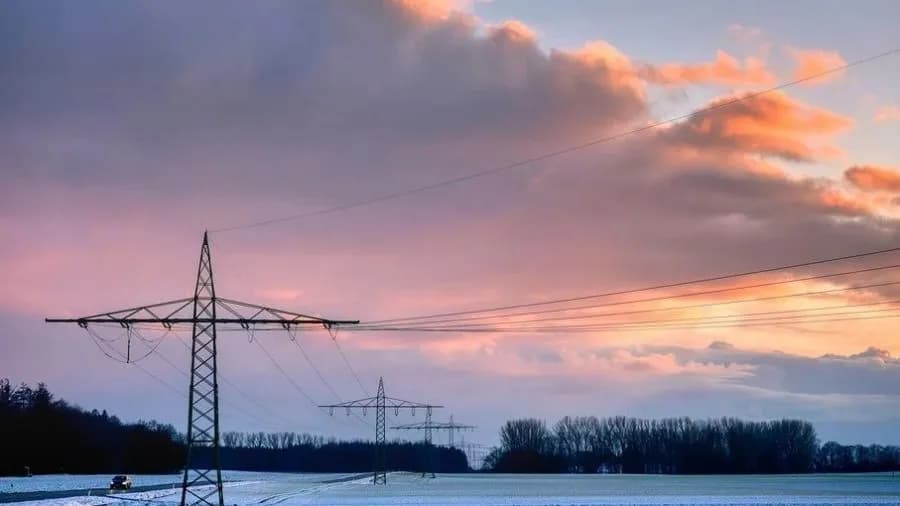 Awarie prądu w Szczecinie i Bydgoszczy - co robić w takiej sytuacji? Awarie prądu w Szczecinie i Bydgoszczy - co robić w takiej sytuacji?