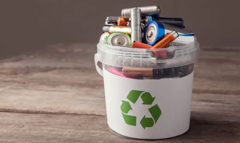 Materiały, surowce i produkty odzyskiwane z recyklingu baterii